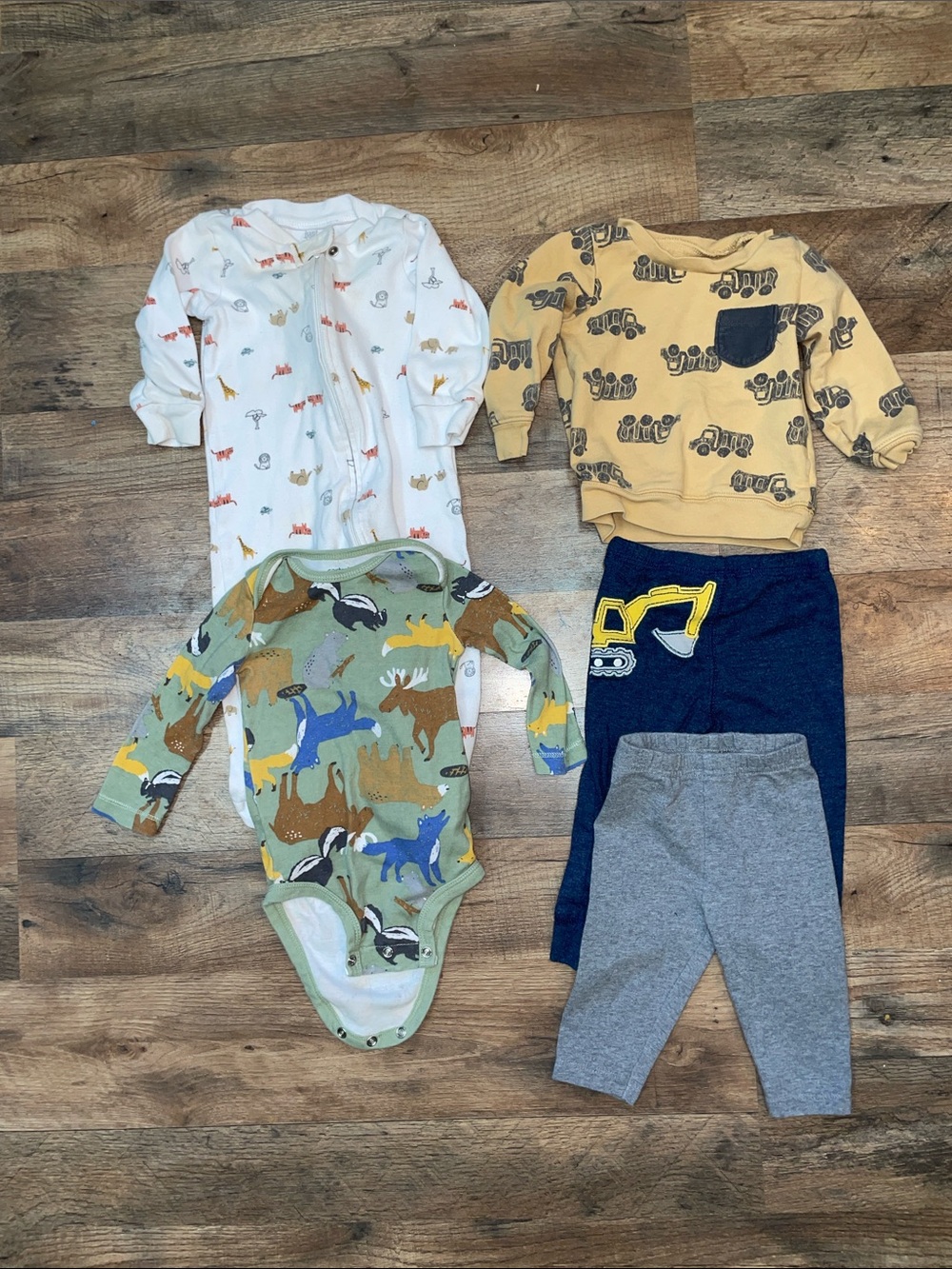 Boys Size 6-9 Months Bundle of Clothes